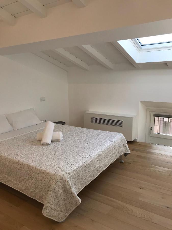 Residenze Mazzini Aparthotel Mantua Buitenkant foto